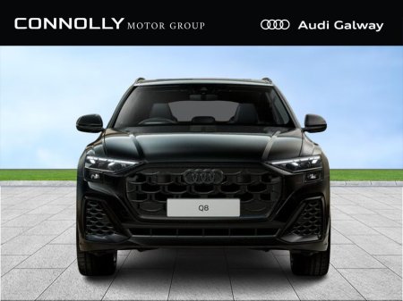 2026 Audi Q8 COMPETITION TFSI e QUATTRO A/T €127,750 thumbnail
