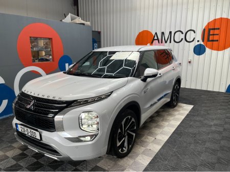 2023 Mitsubishi Outlander - thumbnail 5