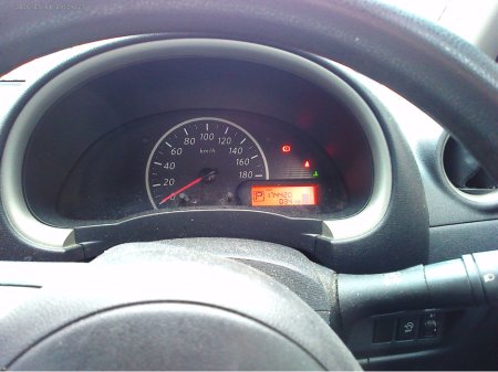 2011 Nissan Micra - thumbnail 3