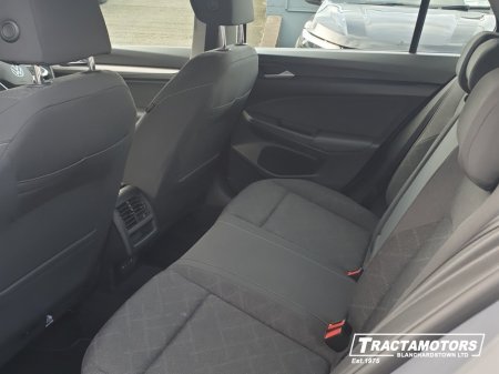 2024 Volkswagen Golf - thumbnail 6