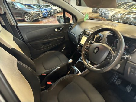 2021 Renault Captur ICONIC TCE 90 MY19 EVAP €13,750 thumbnail