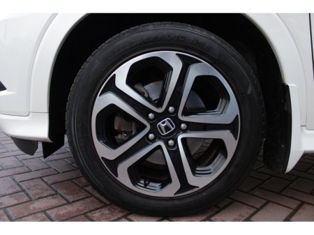 2016 Honda Vezel 1.5 SELF CHARGING HYBRID RS-EDITION 5DR AUTOMATIC // IMMACULATE CONDITION THROUGHOUT // BUY WITH CONFIDENCE AA AND SIMI APPROVED DEALER 2026 // FINANCE ARRANGED // ALL TRADE INS WELCOME // €15,950 thumbnail