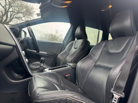 2015 Volvo XC60 - thumbnail 8