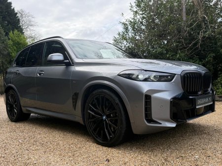 2025 BMW X5 50E M SPORT PRO XDRIVE *Tech Pack…SkyLounge…22 inch Alloys*