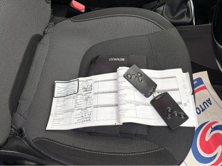 2015 Renault Captur - thumbnail 8