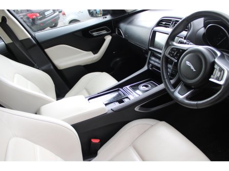 2020 Jaguar F-Pace - thumbnail 8