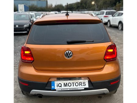 2017 Volkswagen Polo - thumbnail 12