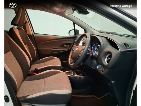 2020 Toyota Yaris YARIS HYBRID Y20 €17,995 thumbnail