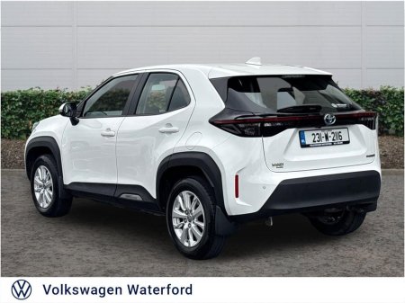 2023 Toyota Yaris Cross - thumbnail 3