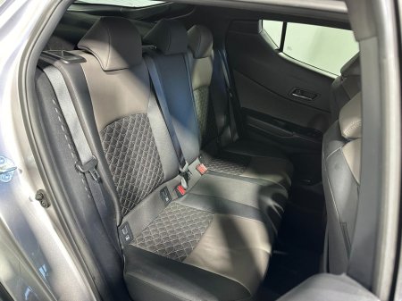 2022 Toyota C-HR Self Charging Hybrid Sol Automatic €25,800 thumbnail