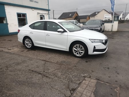 2024 Skoda Octavia - thumbnail 4