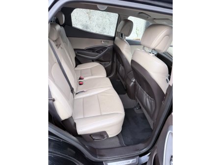 2015 Hyundai Santa Fe - thumbnail 16