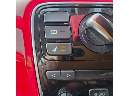 2014 Volkswagen up! 1.0 75BHP TAKE UP €6,950 thumbnail