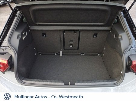 2025 Volkswagen ID.3 ID.3 PA PRO PLUS 58KWH €34,950 thumbnail