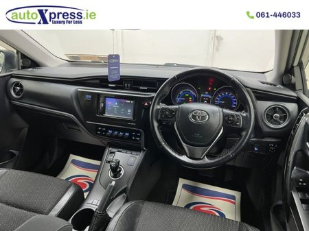 2016 Toyota Auris 1.8 Automatic, Hybrid, Reversing camera €12,895 thumbnail