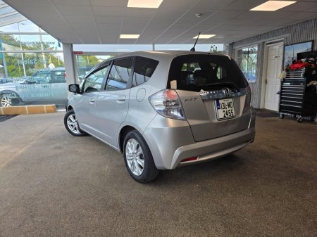 2013 Honda Fit GP1 CVT HYBRID 5DR AUTO DAA-GP1 €5,950 thumbnail