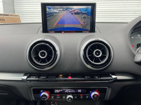 2015 Audi S3 - thumbnail 7