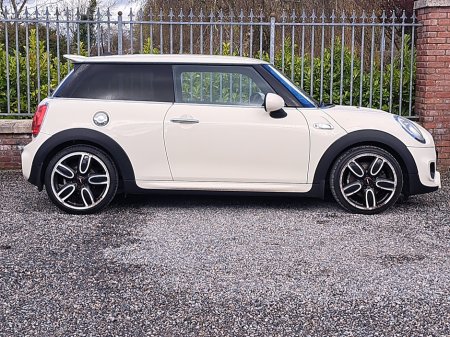 2016 MINI Cooper S - thumbnail 3