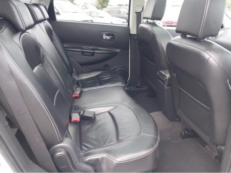 2012 Nissan Qashqai - thumbnail 11