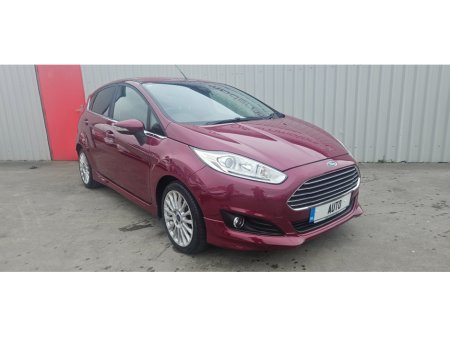 2015 Ford Fiesta - thumbnail 4