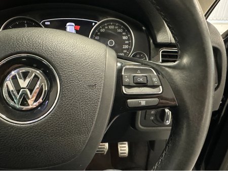 2015 Volkswagen Touareg CV 3.0 TDI 262BHP V6 5DR AUTO VW/AUDI SPECIALISTS WWW.DENISDARCYCARS.IE €20,950 thumbnail