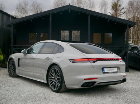 2023 Porsche Panamera - thumbnail 4