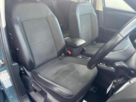 2022 Volkswagen T-Roc 1.0 TSI 110HP Style €25,950 thumbnail