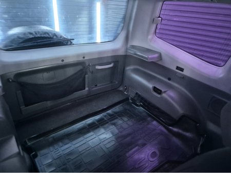 2005 Mitsubishi Shogun - thumbnail 5