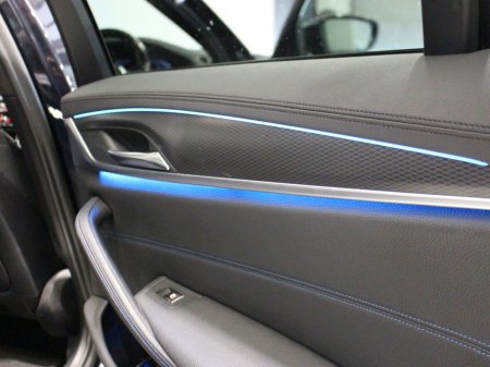 2021 BMW 5 Series - thumbnail 19