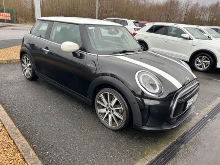 2022 MINI Hatch - thumbnail 1