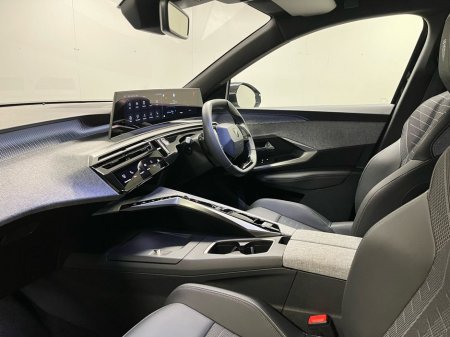 2025 Peugeot 3008 - thumbnail 6