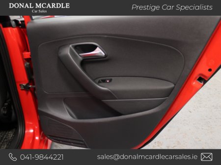 2017 Volkswagen Polo 1.2 Comfort line €13,950 thumbnail