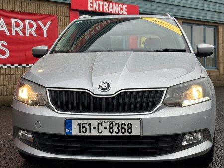 2015 Skoda Fabia - thumbnail 3
