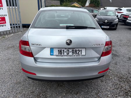 2016 Skoda Octavia COMBI AMBITION 1.6TDI 110HP DSG €10,950 thumbnail
