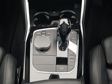 2019 BMW 3 Series 318d Sport €24,995 thumbnail