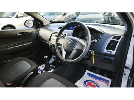 2014 Hyundai i20 1 Year Warranty AA Approved CLASSIC 84BHP 5DR 85PS €5,995 thumbnail