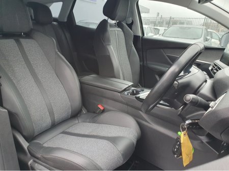 2020 Peugeot 3008 ALLURE 1.5 BLUE HDI 130BHP MANUAL NCT 02/28 FINANCE AVAILABLE @ €81 PER WEEK 2 KEYS/ HALF LEATHER SEATS/ TOUCH SCREEN MEDIA/ ANDROID AUTO/ APPLE CAR PLAY/ PARKING SENSORS/ HISTORY CHECKED €17,900 thumbnail