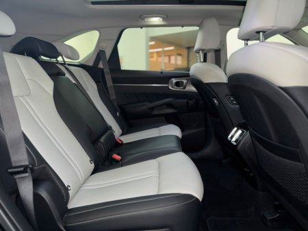 2023 Kia Sorento DSL MY23 SAM 5DR Auto €54,895 thumbnail