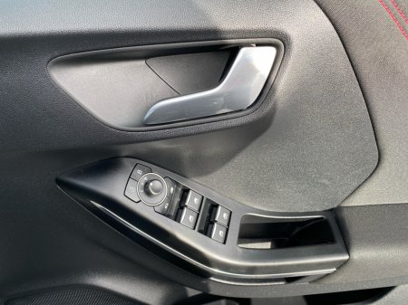 2022 Ford Puma ST-Line 1.0 MHEV 125BHP thumbnail