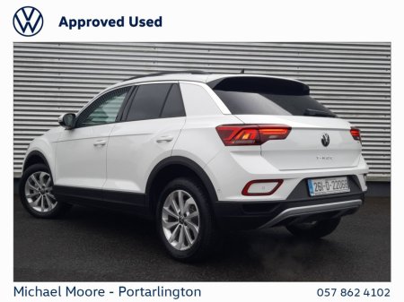 2026 Volkswagen T-Roc - thumbnail 2