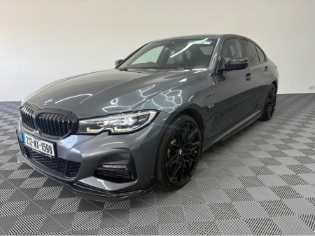 2021 BMW 3 Series - thumbnail 3