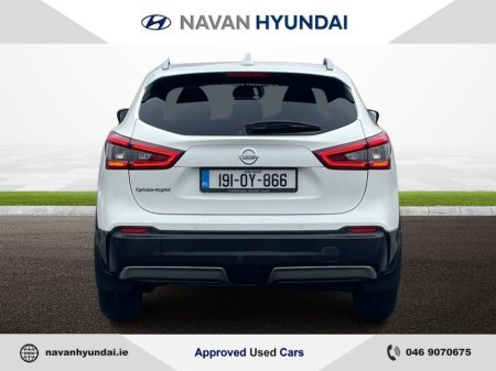 2019 Nissan Qashqai 1.5 DSL SV PREMIUM €18,450 thumbnail