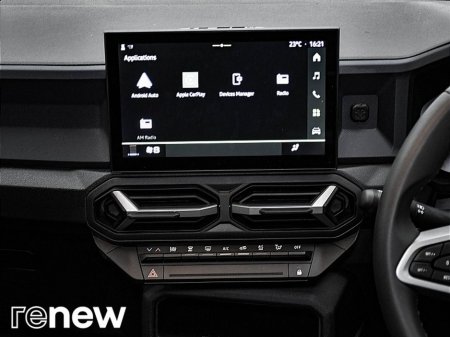 2025 Dacia Duster Expression TCe130 4x2 €28,490 thumbnail