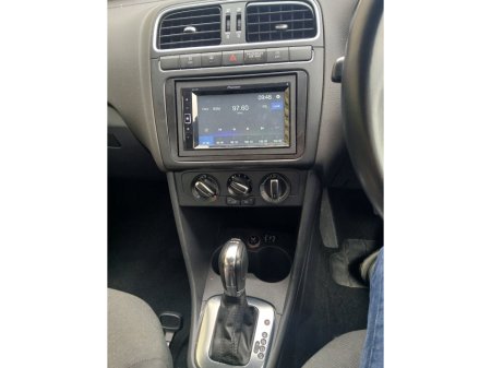 2012 Volkswagen Polo - thumbnail 14