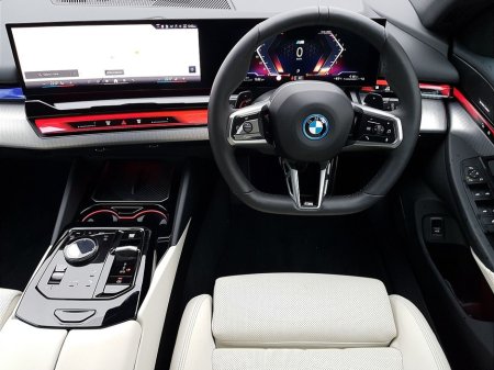 2025 BMW 5 Series 530e M Sport Pro €69,995 thumbnail