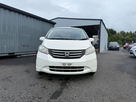 2008 Honda Freed  €7,999