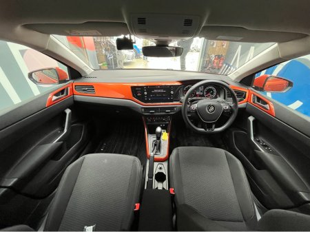 2021 Volkswagen Polo €19950 2021 VOLKSWAGEN POLO TSI COMFORT LINE 1.0 AUTOMATIC / CRUISE CONTROL / REVERSE CAMERA / APPLE CARPLAY AND MORE €19,950 thumbnail