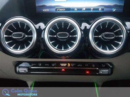 2025 Mercedes-Benz GLA Class GLA 250 E Progressive Plus *Manufacturers Warranty Until 01-07-2027* €54,995 thumbnail