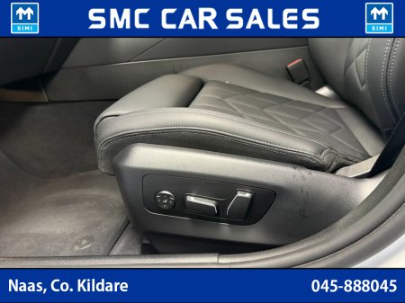 2025 BMW 5 Series - thumbnail 16