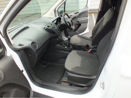 2015 Ford Transit Courier BASE TDCI €7,950 thumbnail